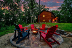 Secluded Cabin Hot Tub, Game Room and Fireplace